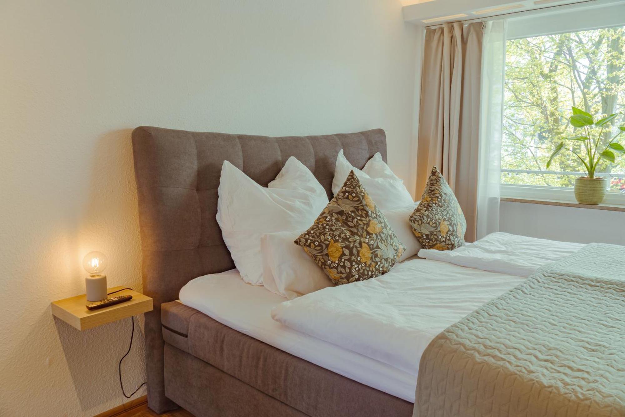 Studio Apartment Mit Parkplatz Oberesslingen Екстериор снимка
